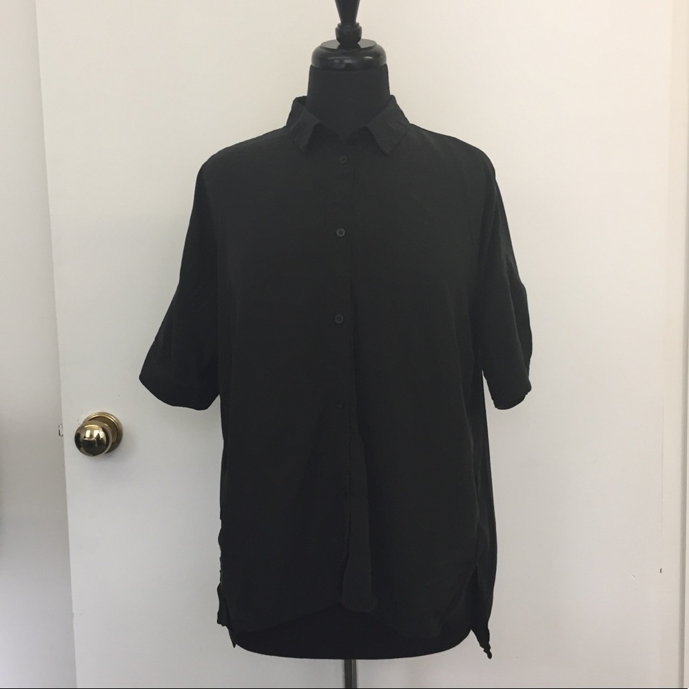 Stockholm atelier & other stories button down sz 6